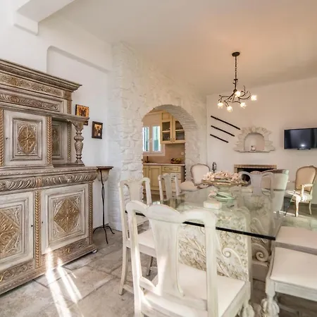 بيت للعطل Bella Tinos Triandáros
