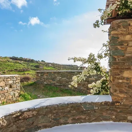 Bella Tinos