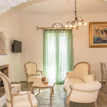 بيت للعطل Bella Tinos *