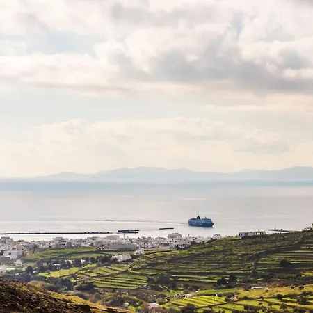 Bella Tinos بيت للعطل *